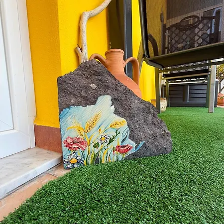 Sciuri House شقة كاتانيا
